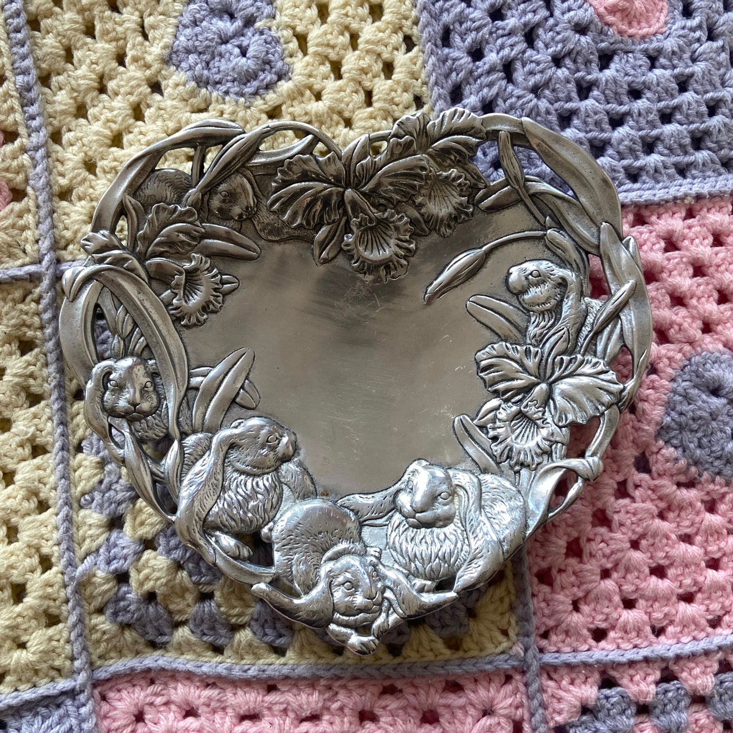 1993 Arthur Court Bunny Dish