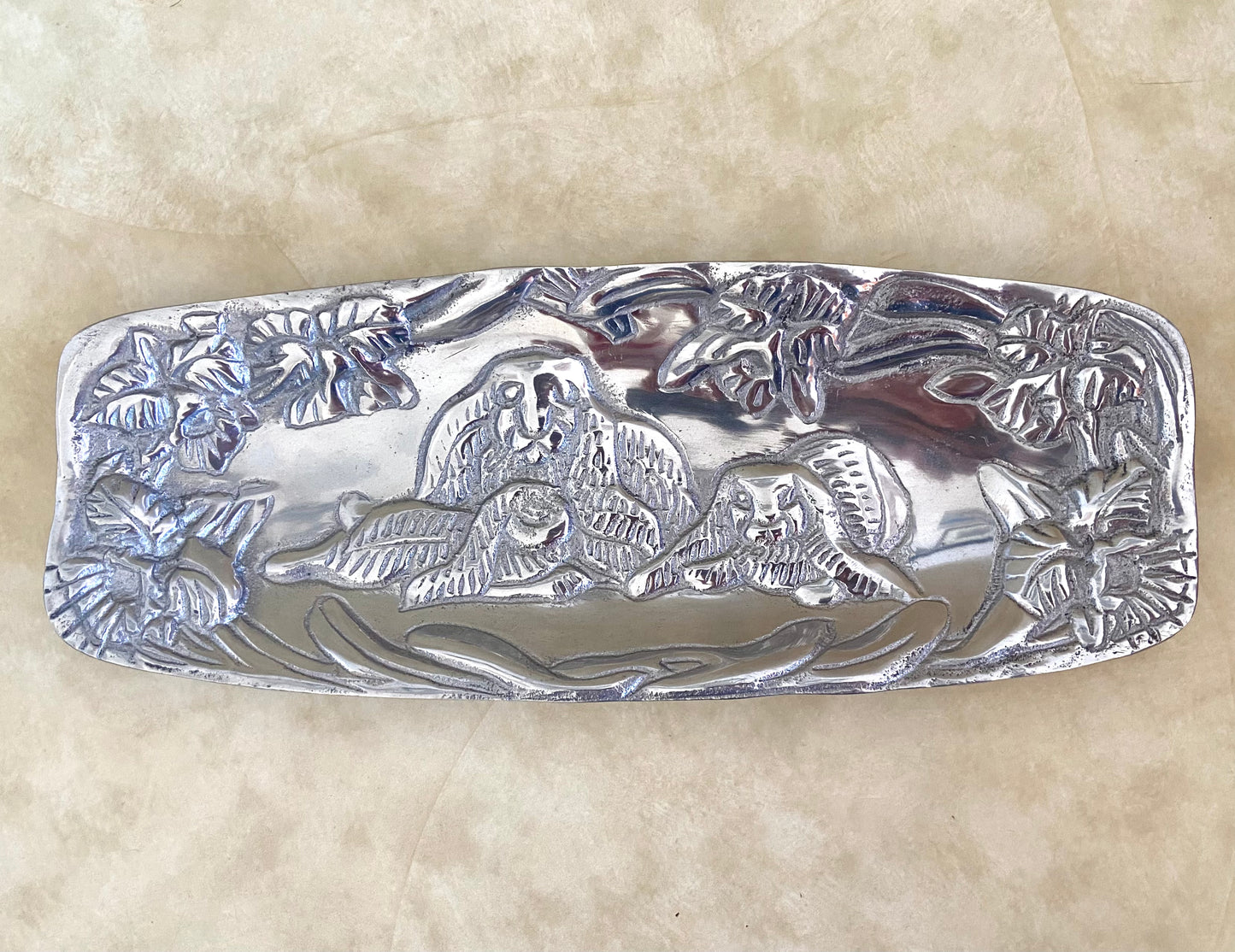 Peltrina Bunny Tray